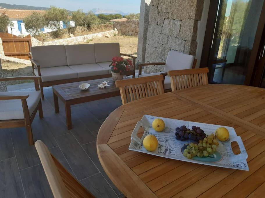 טנאונלה Villa Indipendente Al Mare Budoni מראה חיצוני תמונה