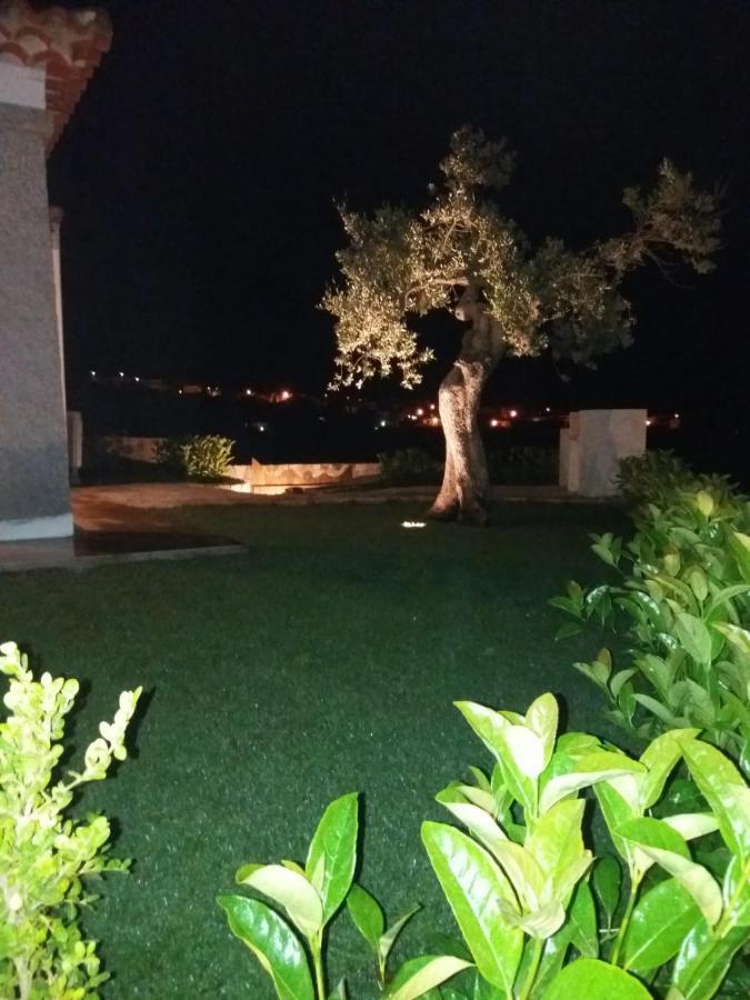 טנאונלה Villa Indipendente Al Mare Budoni מראה חיצוני תמונה